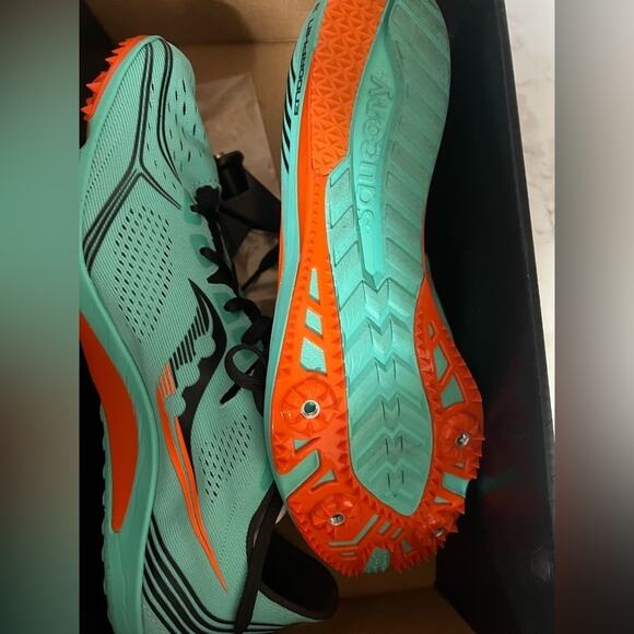 Saucony ENDORPHIN 3 SPIKE Mens Sz 9.5 - Picture 5 of 7